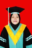 Putri Amalia Mointi, SH. MM